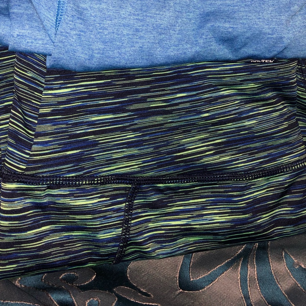 Women’s Tek Gear Capri performance pants